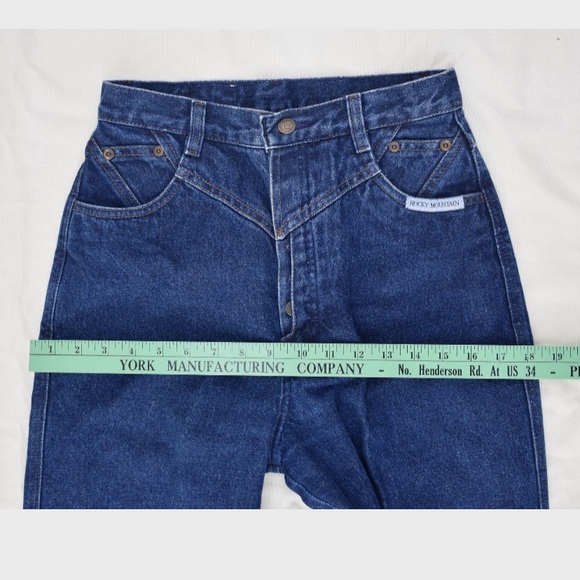 SOLD - Vintage 80's Rockies Jeans Rocky Mountain Co. Dark Denim, Made in USA - Picture 9 of 10